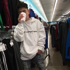 Meet your Posher, Christian